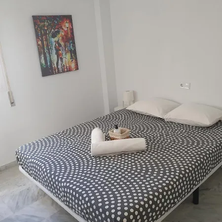 Blueloft Malaga Costa Del Sol 3 Bedrooms 8p. Apartment Torremolinos