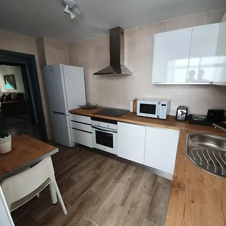 Blueloft Malaga Costa Del Sol 3 Bedrooms 8p. *